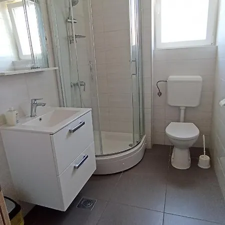 Apartamento Uranija Sveti Filip i Jakov